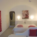 فيلة وأجنحة ترايريس